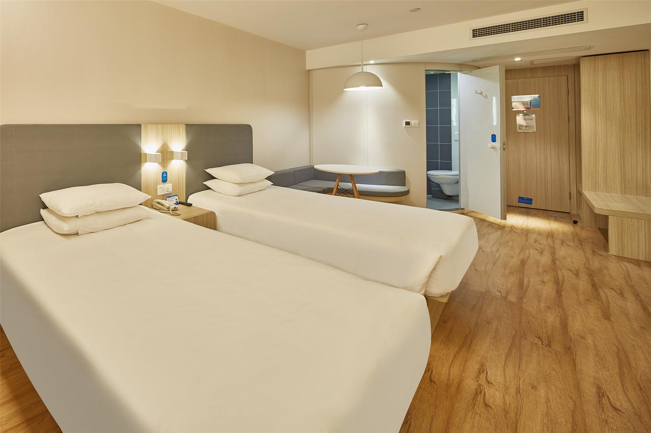 Hanting Express Changxing Island Phoenix Town Shanghai Extérieur photo